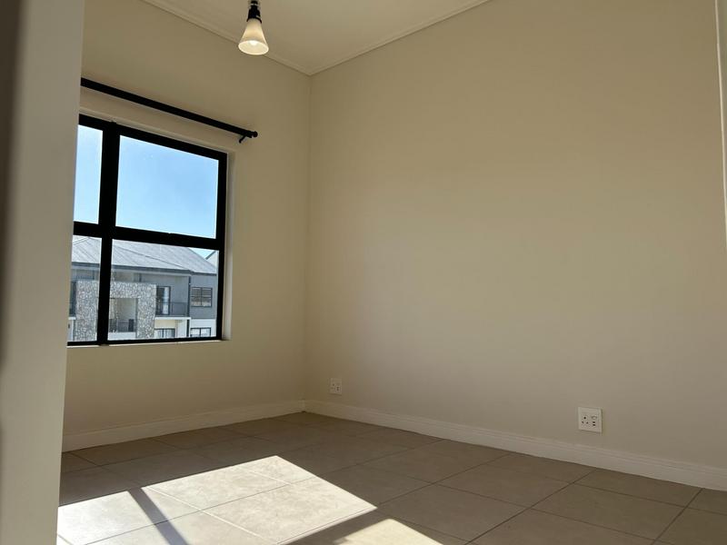 To Let 2 Bedroom Property for Rent in Sandown Western Cape